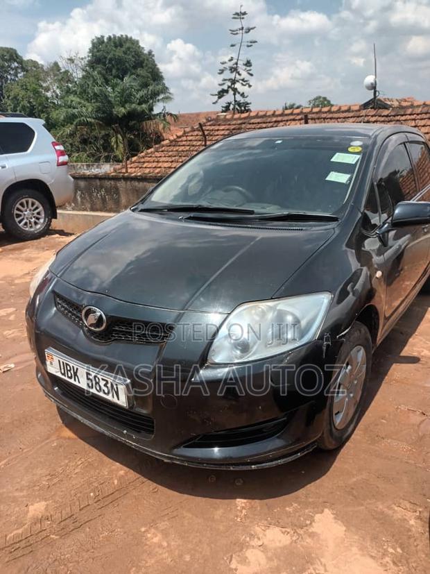 Toyota Auris 2009 Black