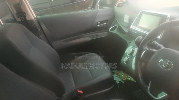 Toyota Sienta 2016 White