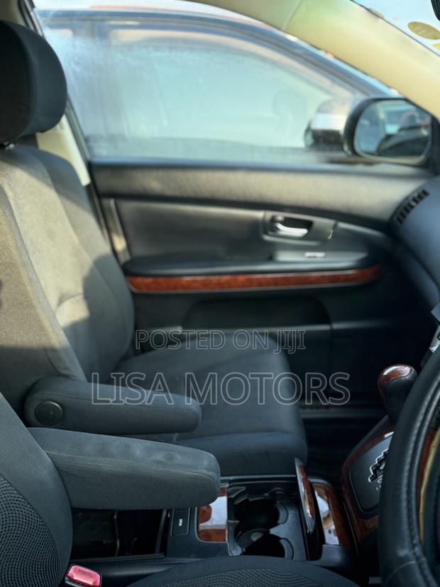 Toyota Harrier 2.4 2012 Black