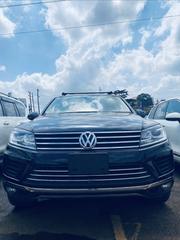 Volkswagen Touareg 2016 Blue for sale