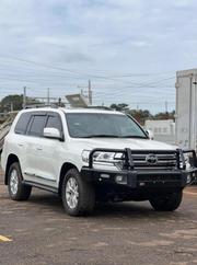 Toyota Land Cruiser 4.5 V8 TD 2019 Silver for sale