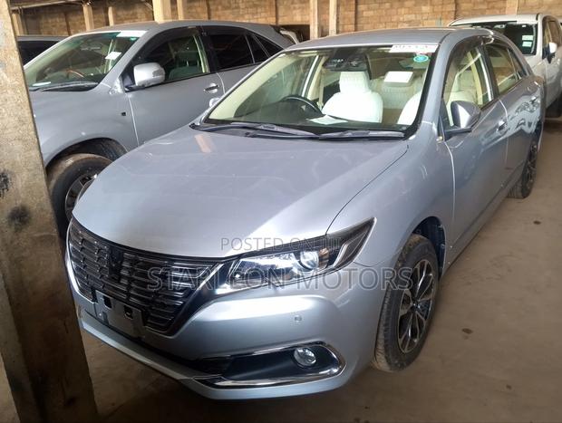 Toyota Premio 1.8 AWD 2018 Silver