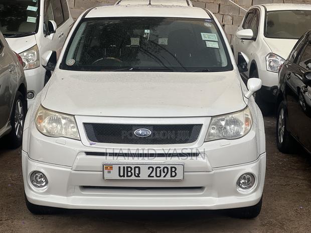Subaru Forester 2010 White