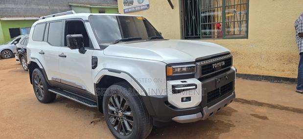 Toyota Land Cruiser Prado 2024 White