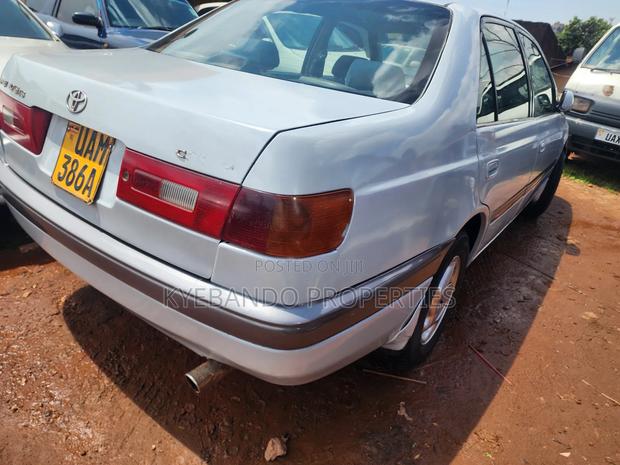 Toyota Premio 1.5 FWD 2001 Silver