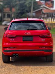 Audi Q3 2016 Red for sale