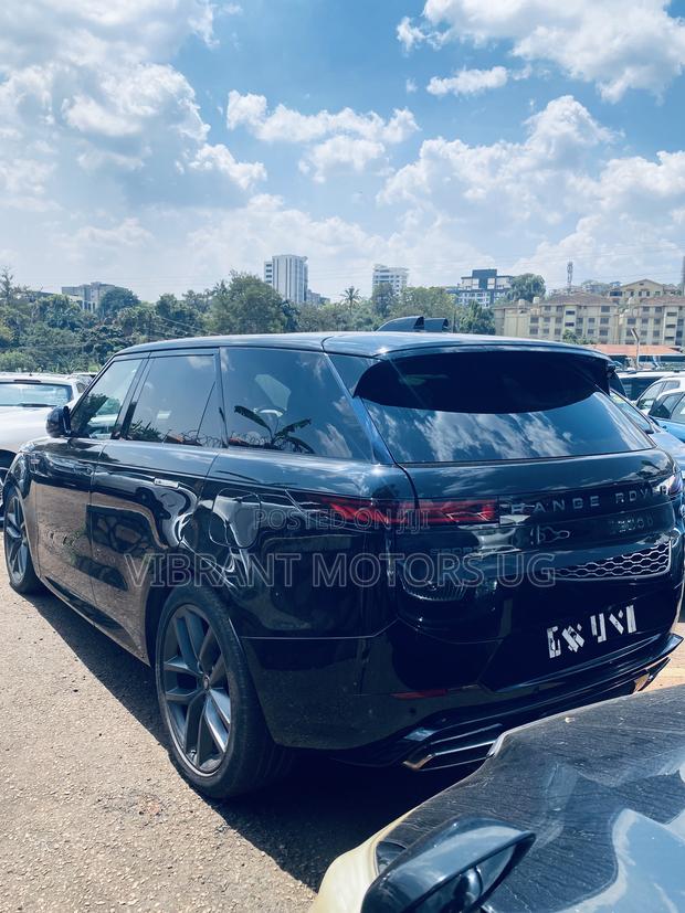 Land Rover Range Rover Sport 2022 Black
