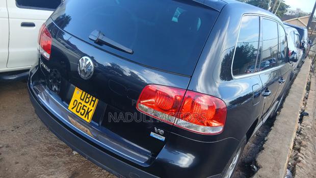 Volkswagen Touareg 2009 Black