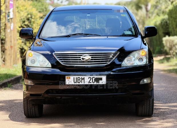 Toyota Harrier 2.4 2009 Black