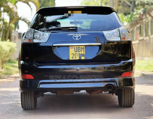 Toyota Harrier 2.4 2009 Black