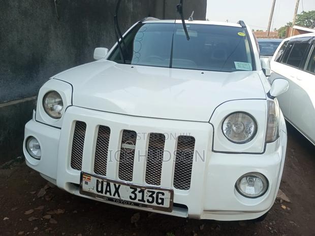 Nissan X-Trail 2005 White