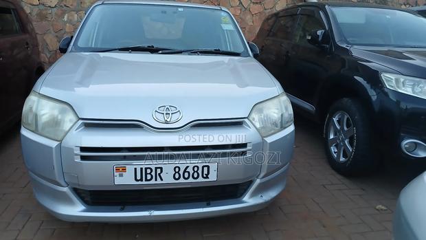 Toyota Corolla Fielder 2013 Silver