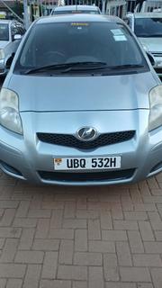 Toyota Vitz 2009 Green for sale