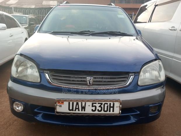 Toyota Raum 2002 Blue