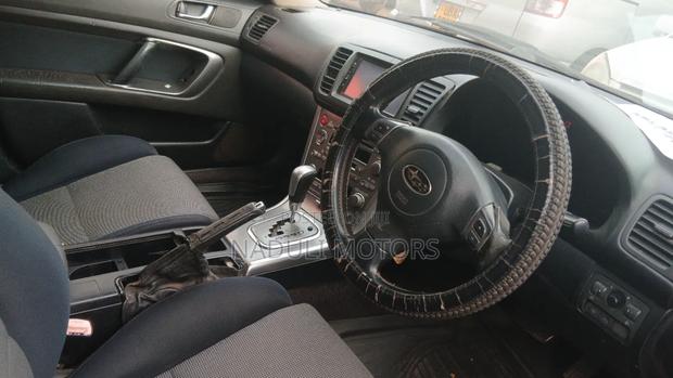 Subaru Legacy 2.0 AWD 2007 Silver