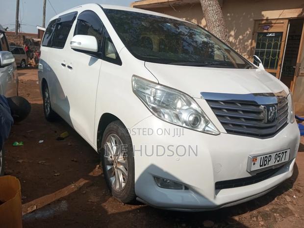 Toyota Alphard 2008 White