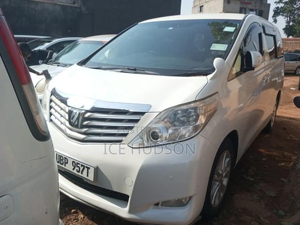 Toyota Alphard 2008 White