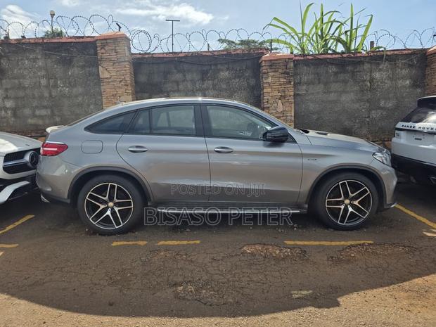 Mercedes-Benz GLE-Class GLE 320 4MATIC 2016 Gray