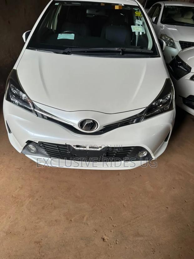 Toyota Vitz 1.3 AWD 3dr 2016 White