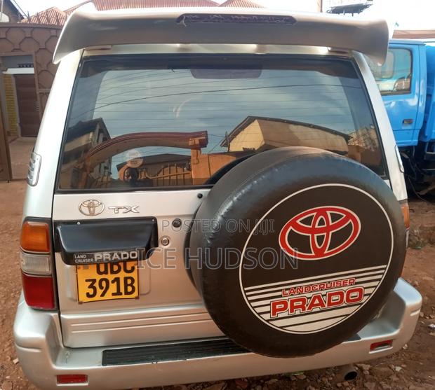 Toyota Land Cruiser Prado 1999 Gray
