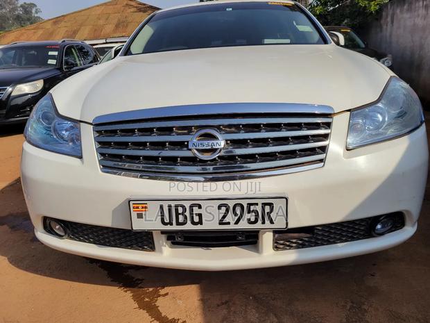 Nissan Fuga 2005 White