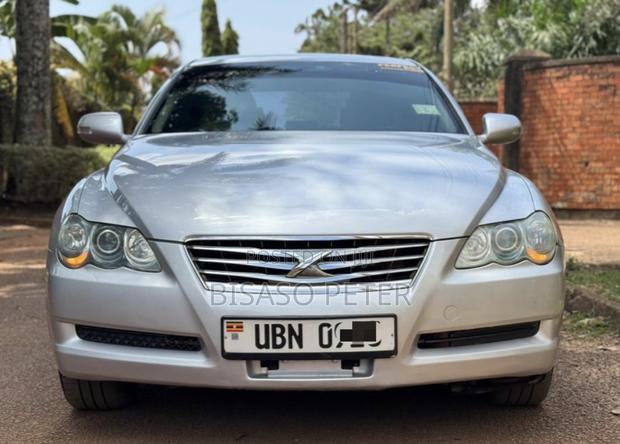 Toyota Mark X 2.5 AWD 2009 Silver