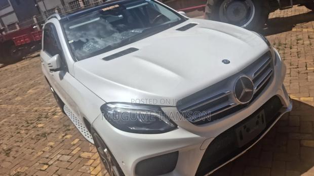 Mercedes-Benz GLE-Class GLE 350 2017 White