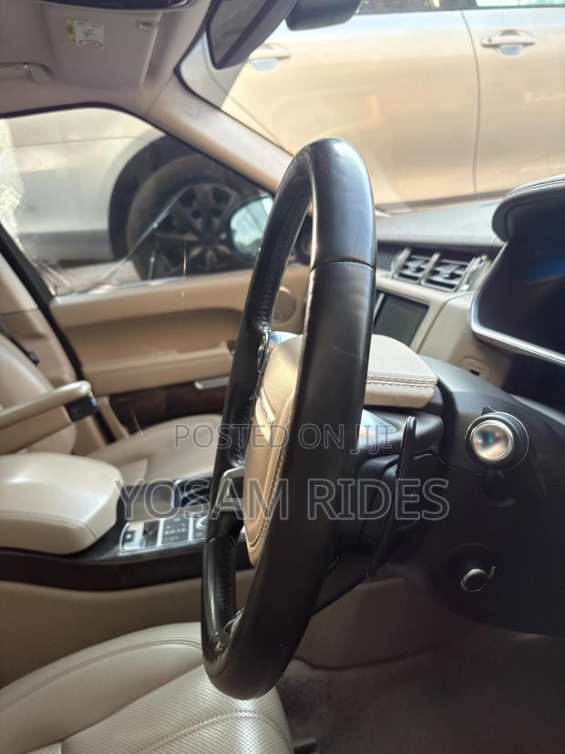 Land Rover Range Rover Vogue 2015 Black
