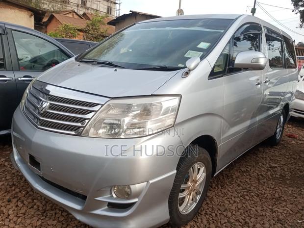 Toyota Alphard 2008 Silver