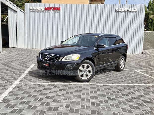 Volvo XC60 2012 Black