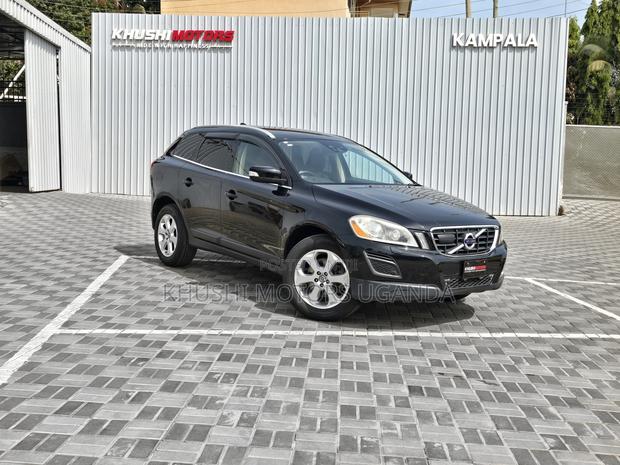 Volvo XC60 2012 Black
