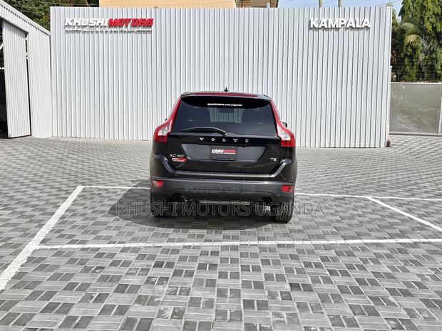 Volvo XC60 2012 Black