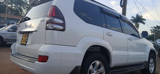 Toyota Land Cruiser Prado 2008 White