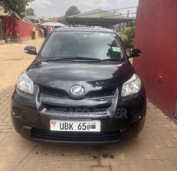 Toyota IST 2009 Black