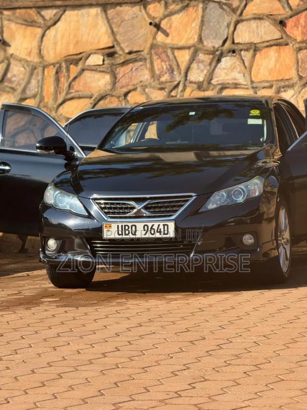 Toyota Mark X 2010 Black