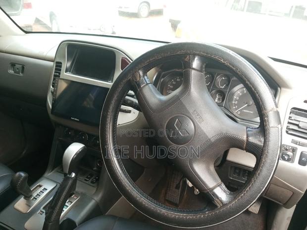 Mitsubishi Pajero 2008 Black