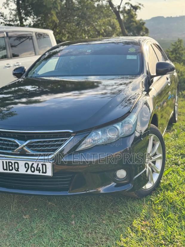 Toyota Mark X 2010 Black
