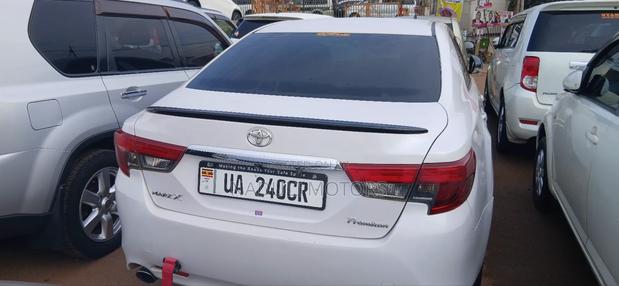 Toyota Mark X 2.5 RWD 2014 White