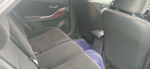 Toyota Premio 1.8 FWD 2011 Silver