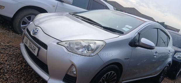Toyota Aqua 2013 Silver