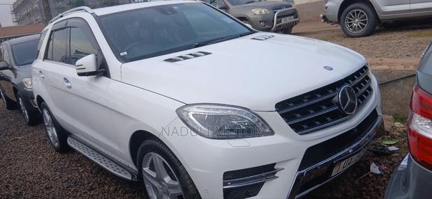 Mercedes-Benz M Class ML350 4dr SUV (3.5L 6cyl 7A) 2015 White