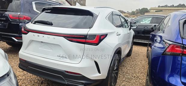 Toyota Harrier 2024 White