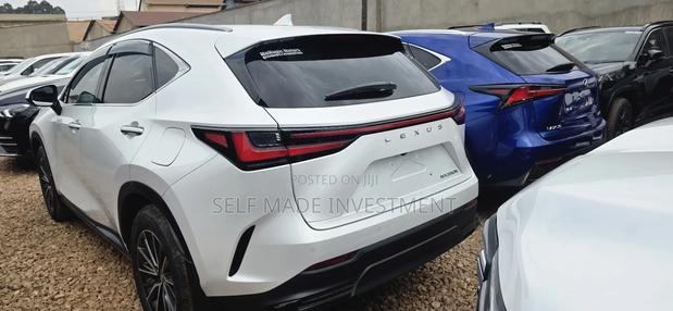 Toyota Harrier 2024 White