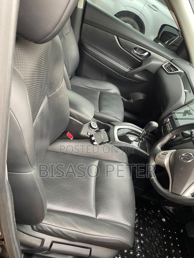 Nissan X-Trail 2.0 Petrol AWD 2015 Black