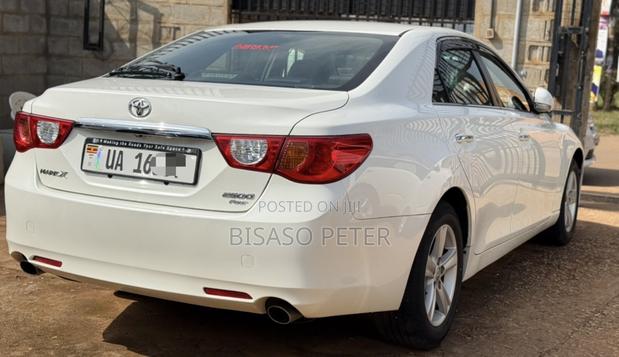 Toyota Mark X 2.5 RWD 2011 White