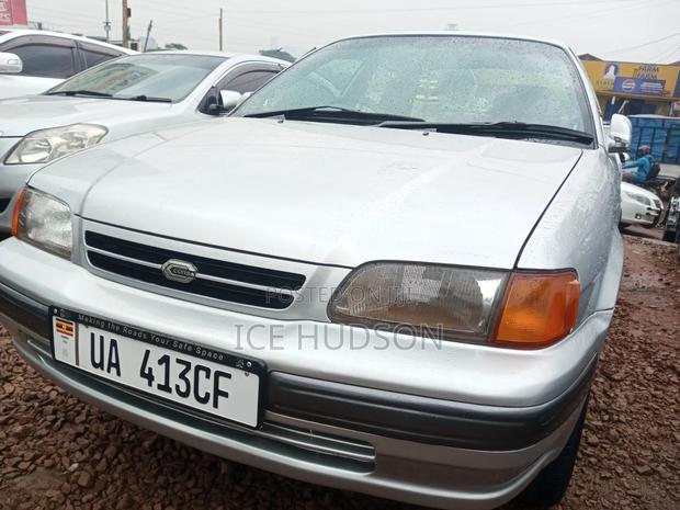 Toyota Corsa 2001 Silver