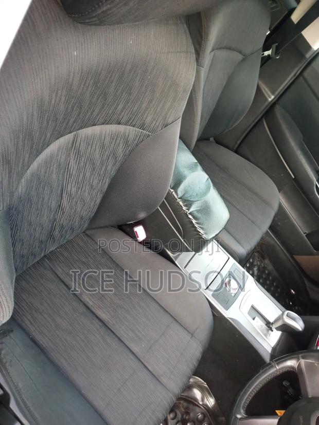 Subaru Legacy 2011 Black