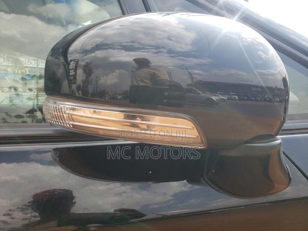 Toyota Wish 2012 Black