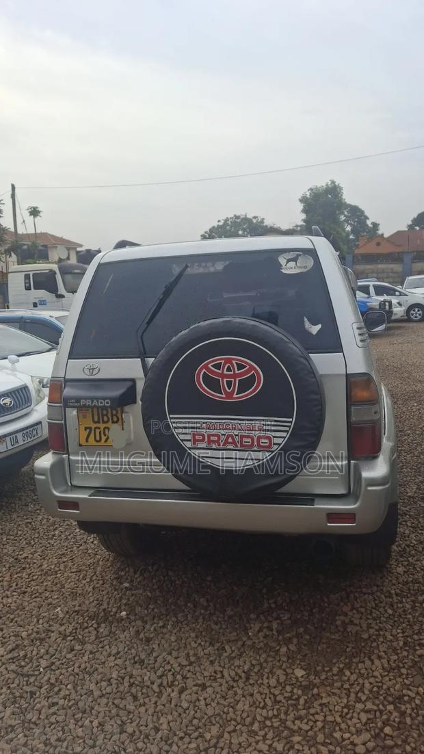 Toyota Land Cruiser Prado 1999 Silver