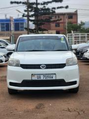 Toyota Corolla Rumion Hatchback 1.5 FWD 2012 White for sale